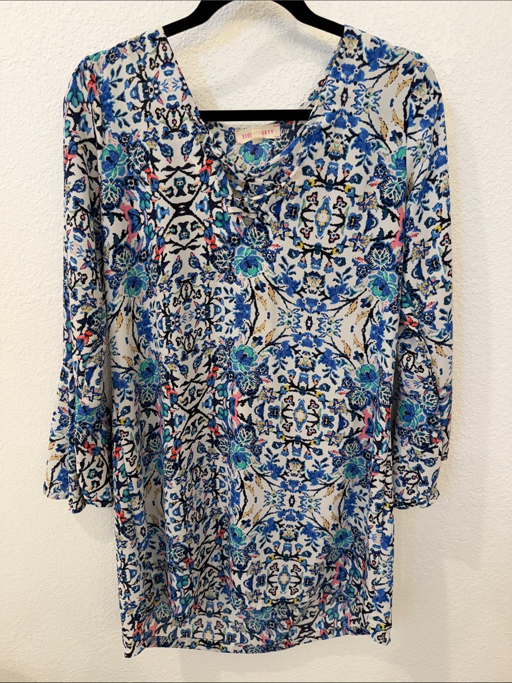 Printed V-Neck Long Sleeve Dress in Blue Multi